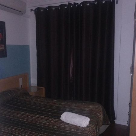 Pension Iglesias Сарагоса Экстерьер фото