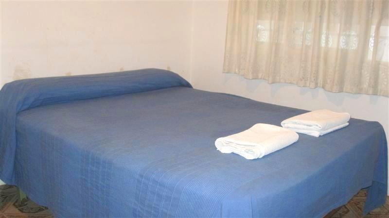Pension Iglesias Сарагоса Экстерьер фото